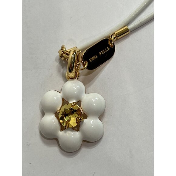 Emma Pills Daisy Flower Pendant Necklace in White/Gold - Picture 2 of 3